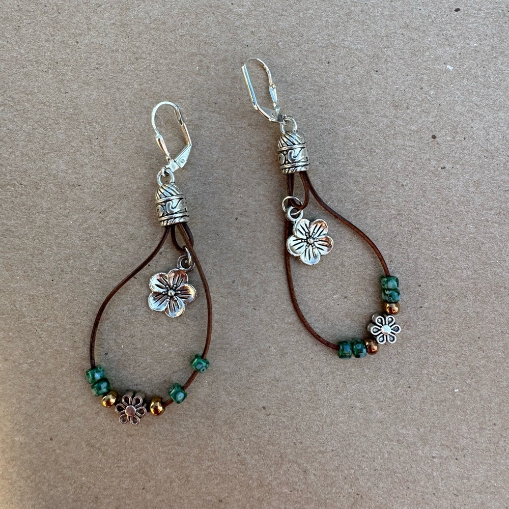 Tropical Clasp Earrings